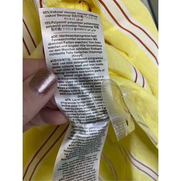 Closed NWT Button Down Shirt with Pocket in Yellow Orchid Size S - Picture 10 of 10